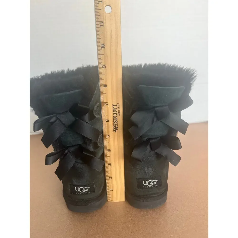UGG Bailey 2954 Black Suede Bow II Shearling Mid Calf Water-Repellent Boots Sz 6